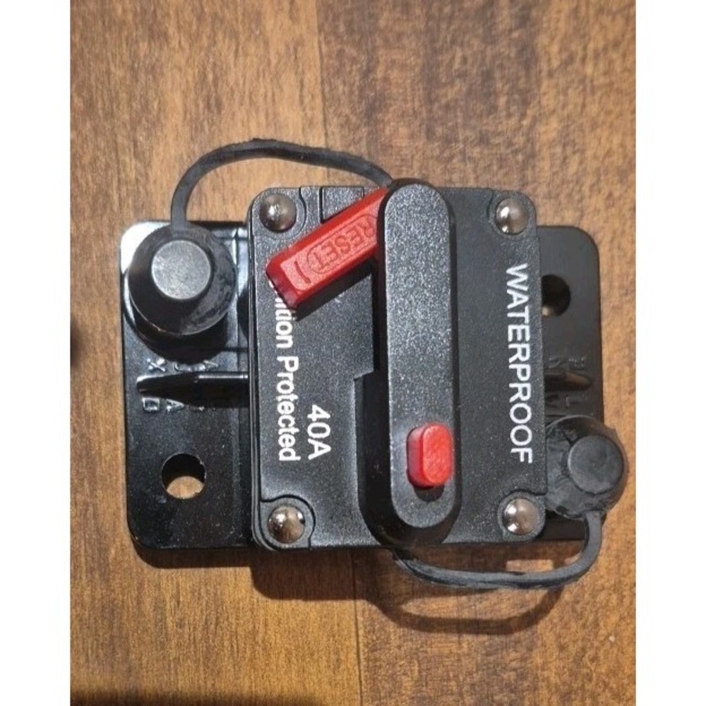 40A‎ Waterproof Circuit Breaker Auto/Marine/Solar 12-48V DC Manual Reset